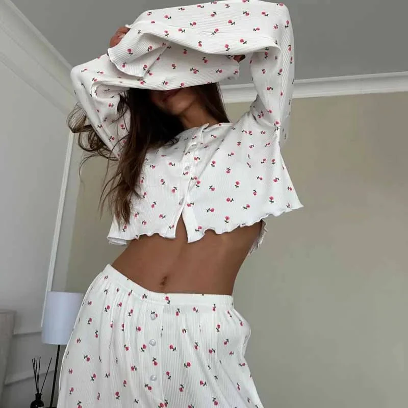 Aiza Long Sleeve Floral Pajama Set - Image 3