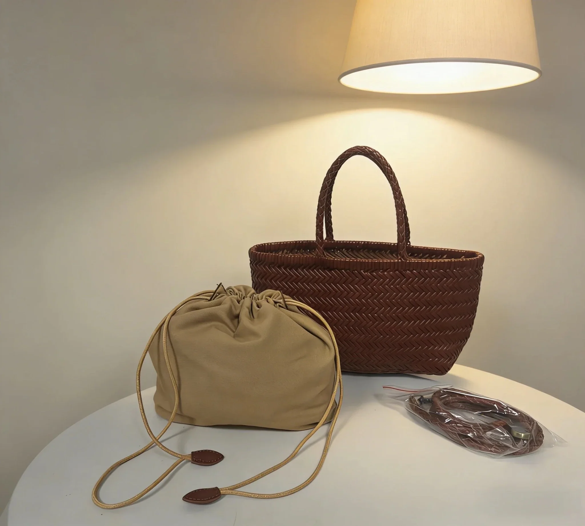 Anais Handwoven Leather Tote Bag - Image 7