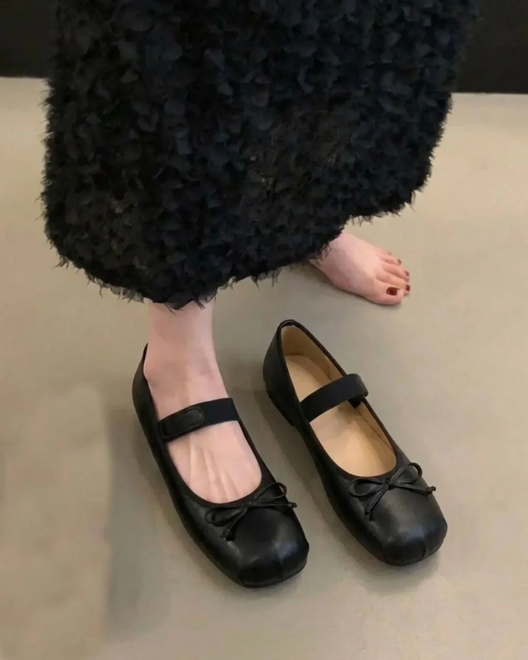 Angela Bowtie Leather Ballet Flats - Image 2