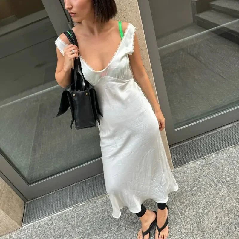 Bellina Plunged Neck Satin Midi Dress - Image 4