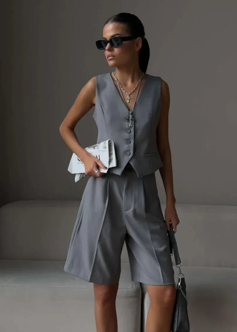 Bianca Tailored Vest & Bermuda Shorts Set - Image 4