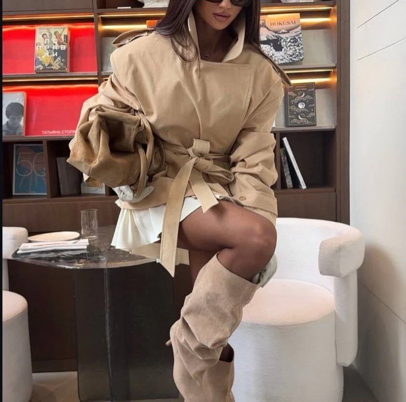 Dorothy Lace Up Short Trench Coat - Image 15
