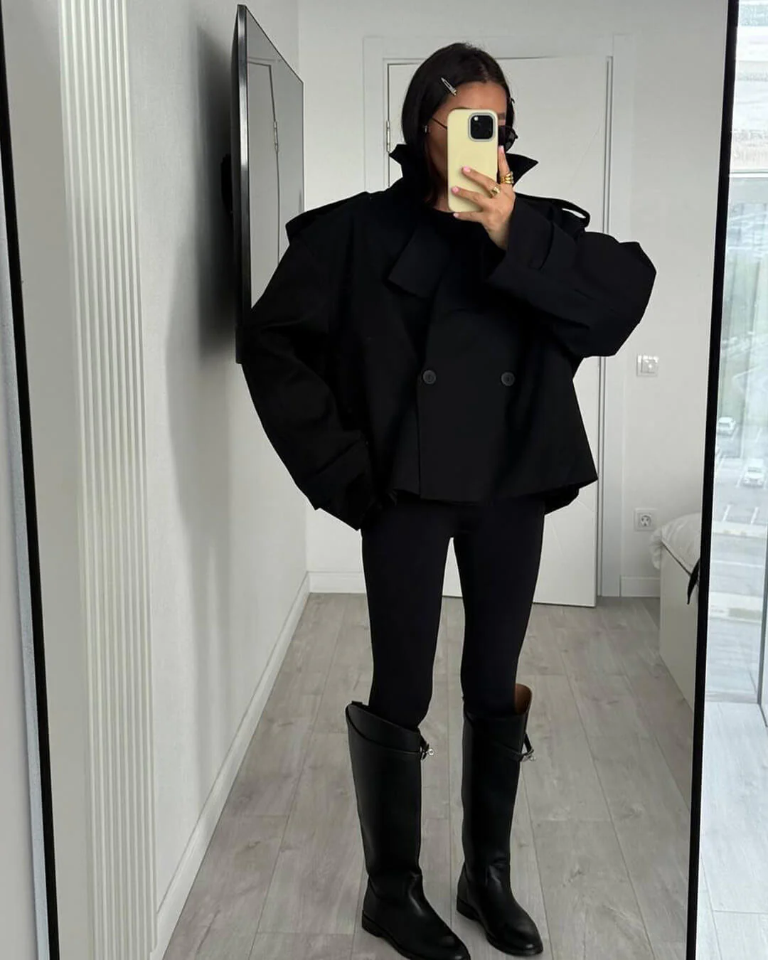 Dorothy Lace Up Short Trench Coat - Image 9