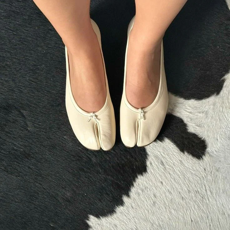 Elizabeth Split Toe Ballet Flats - Image 8