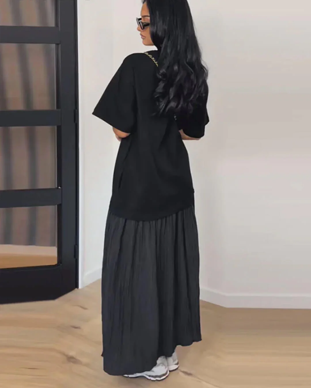 Eris Pleated Patchwork Midi Dress - Image 3