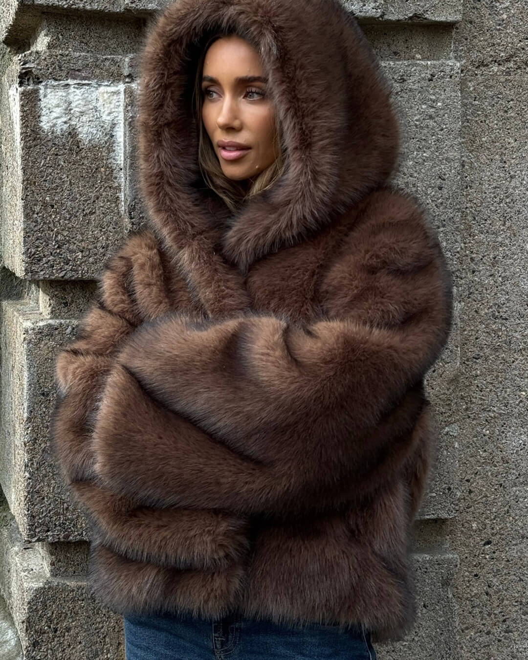 Ivy Faux Fur Hooded Short Coat - Image 2