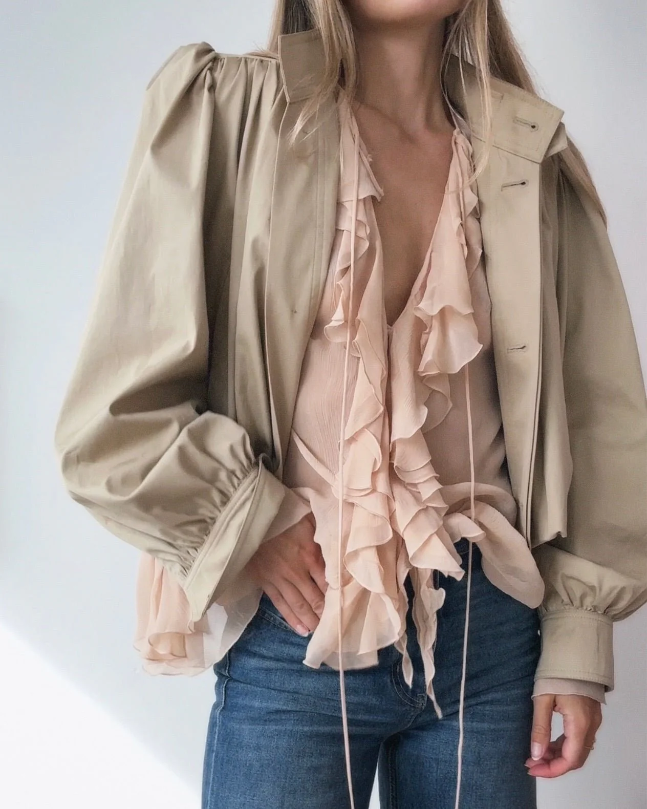 Karina Cropped Pleated Jacket - Image 3