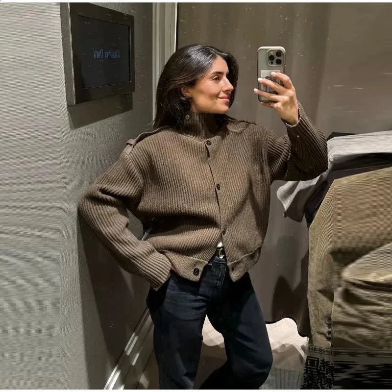 Kylie Knitted High Neck Cardigan - Image 3