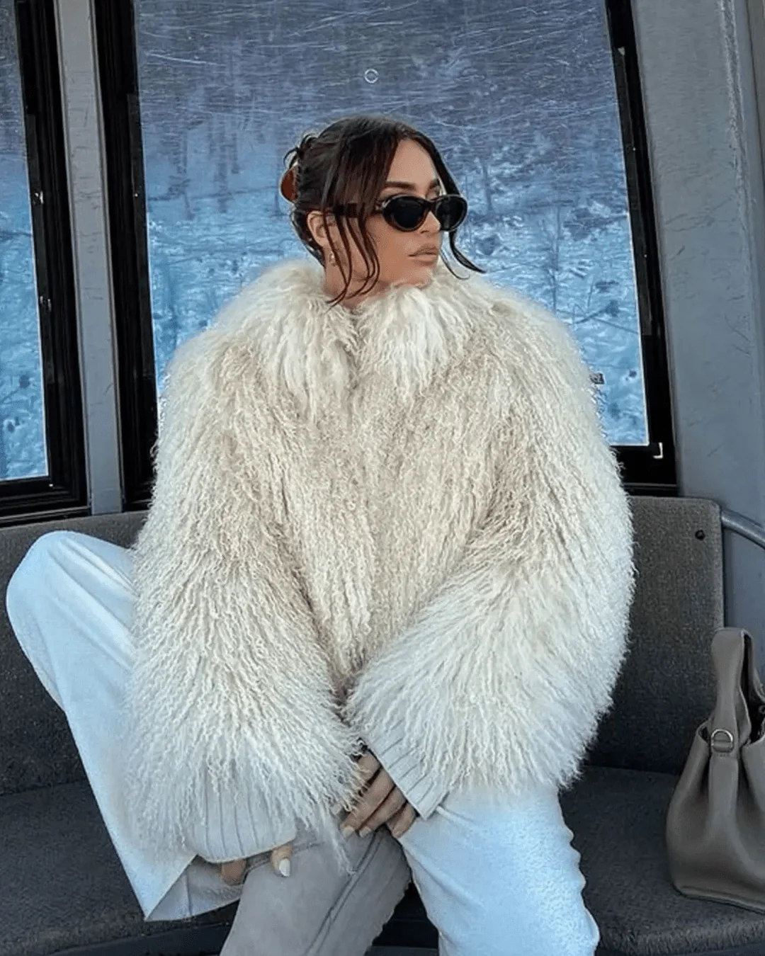 Liza Fuzzy Faux Fur Coat - Image 4