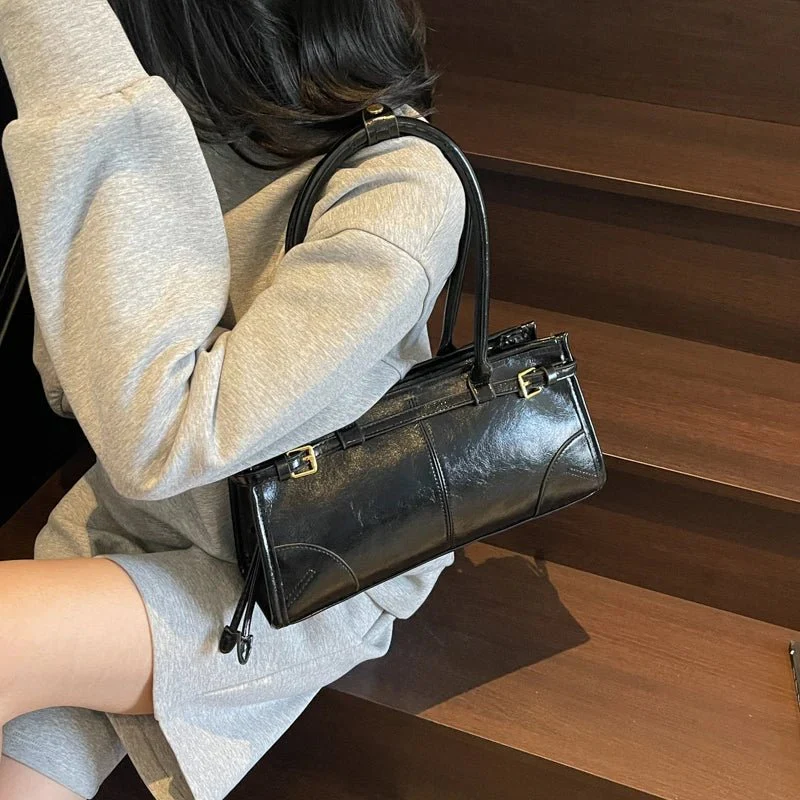 Luna Shoulder Bag with Belt Detail - Image 3