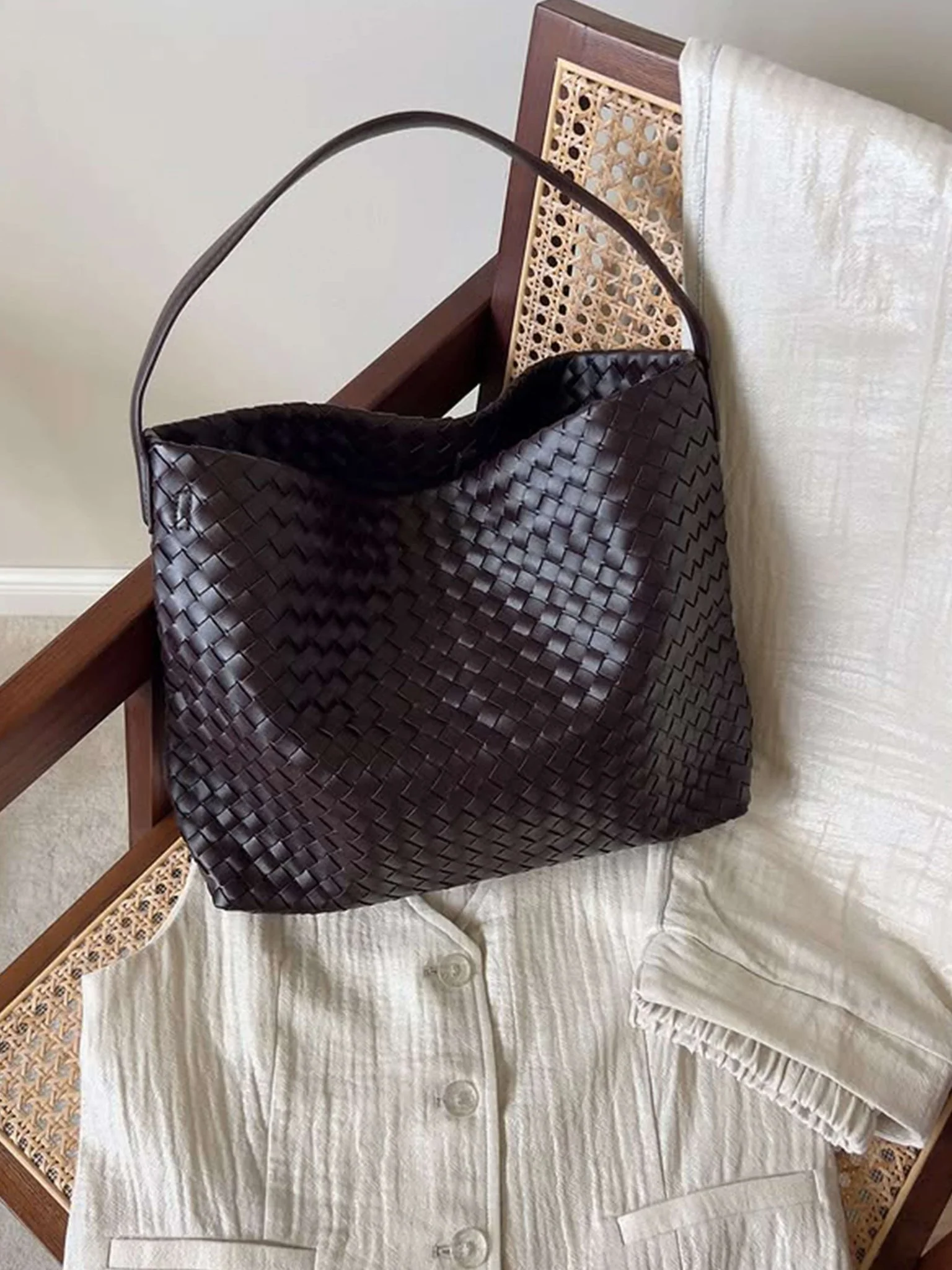 Margaret Woven Tote Bag - Image 12