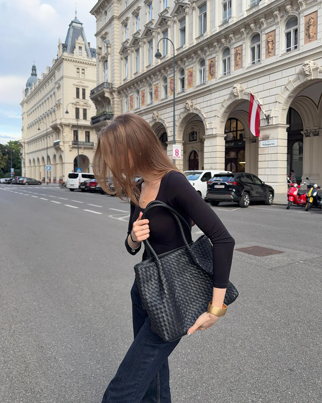 Natalie Woven Bag XL - Image 10