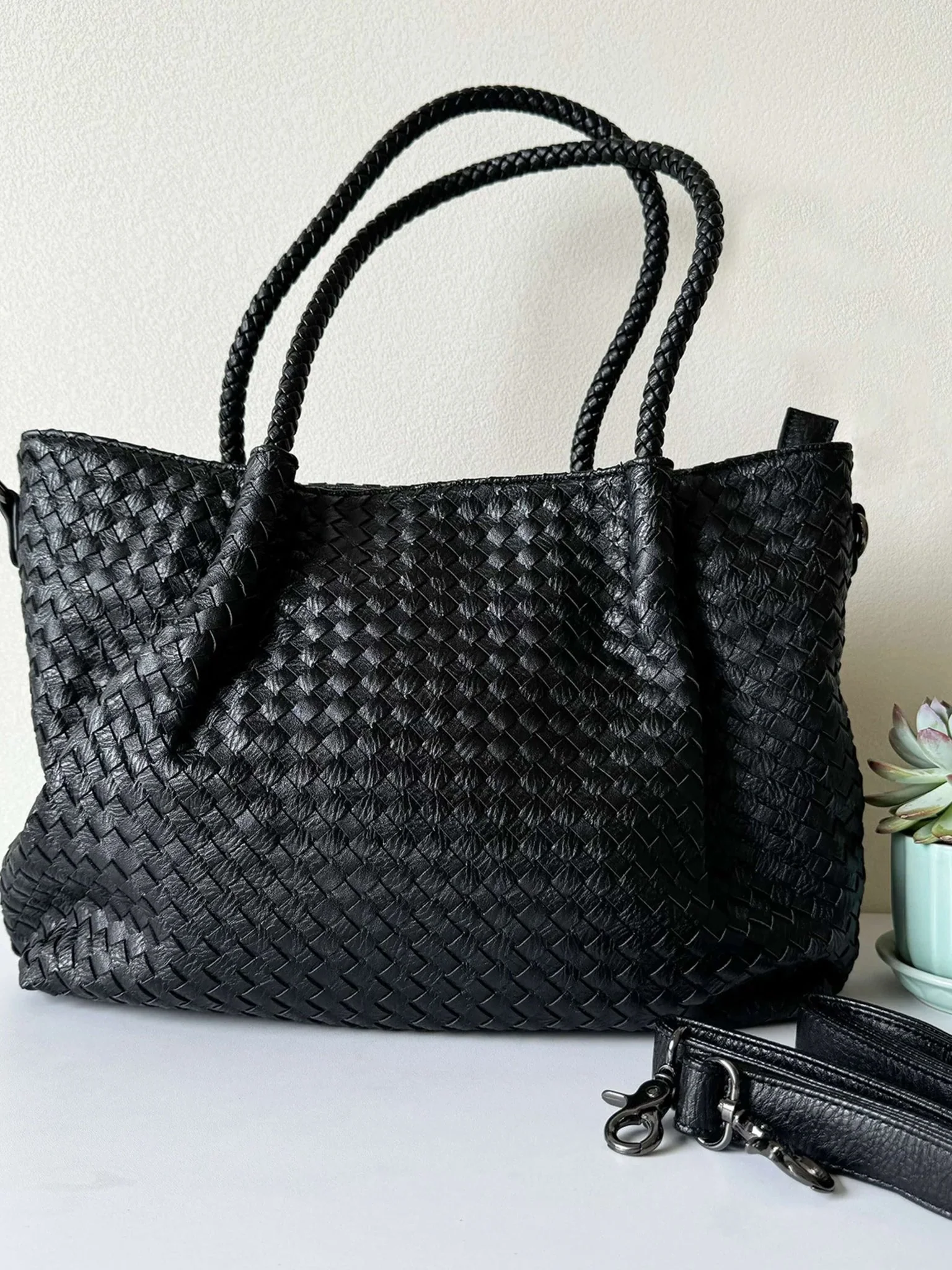 Natalie Woven Bag XL - Image 3