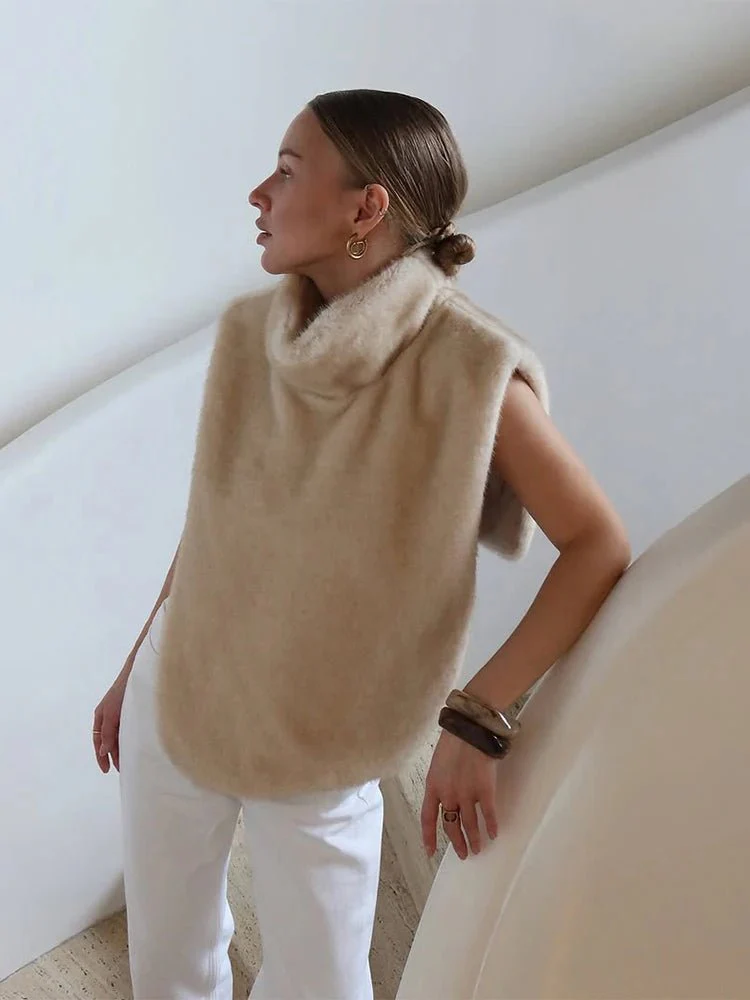 Rina Faux Fur Turtleneck Vest - Image 15