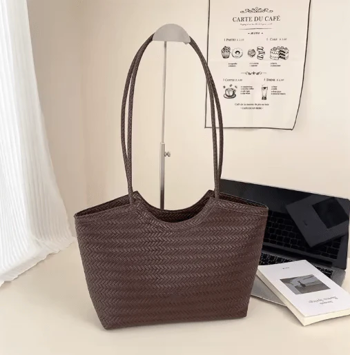 Riona Textured Weave Handbag - Image 6