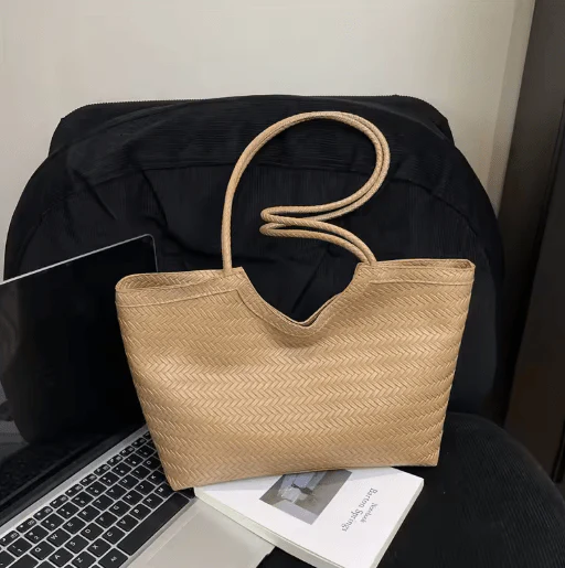 Riona Textured Weave Handbag - Image 9