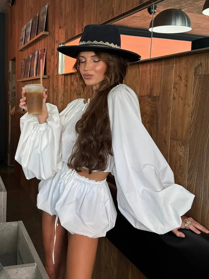 Zoe Off-the-shoulder & Shorts Set - Image 3